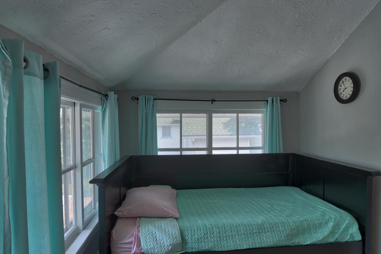 Charlevoix House Bed & Breakfast Ngoại thất bức ảnh
