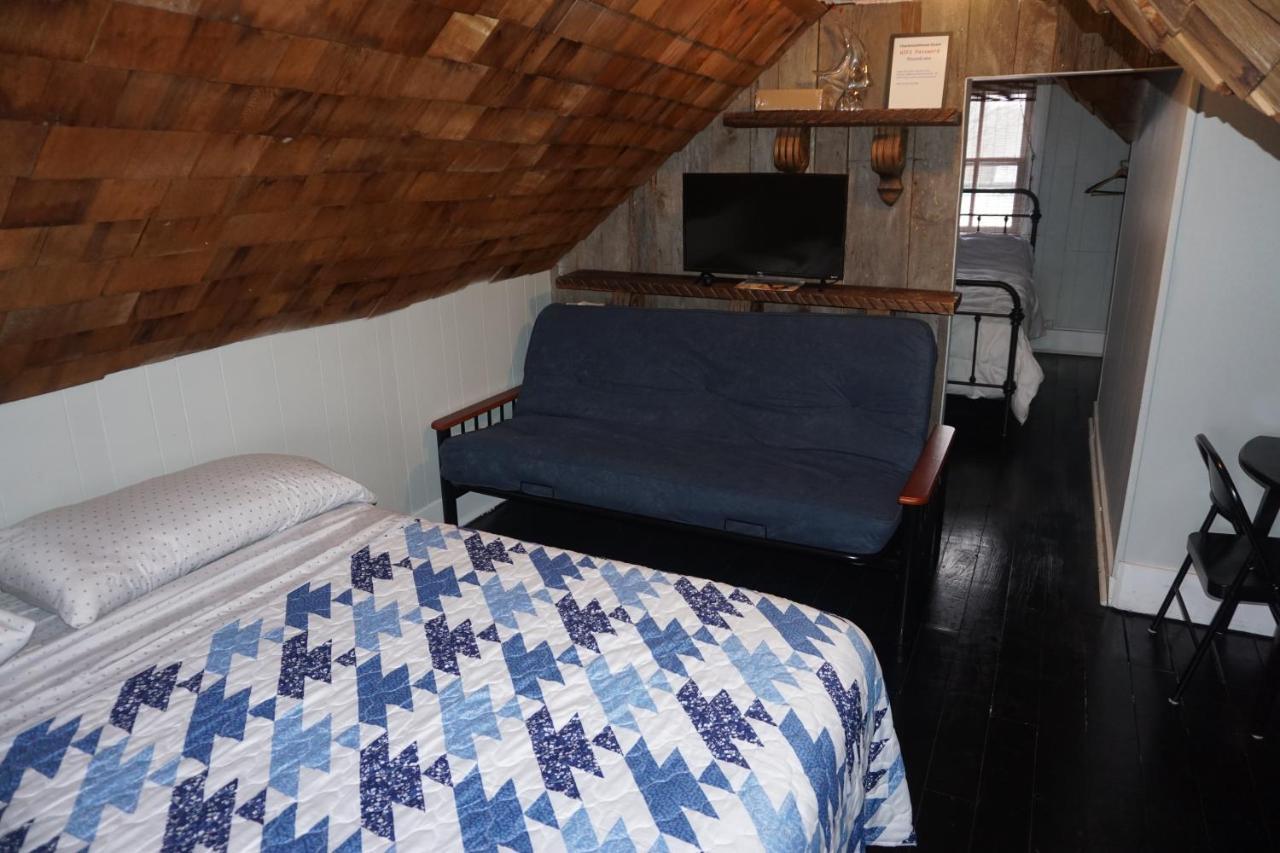 Charlevoix House Bed & Breakfast Ngoại thất bức ảnh